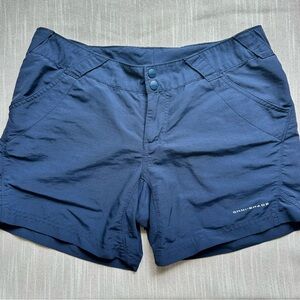 Columbia Blue Cargo Shorts Lightweight and Breathable - Medium